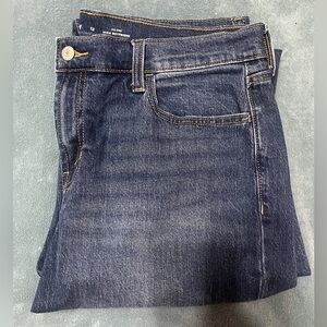 Old Navy WOW Boyfriend jeans